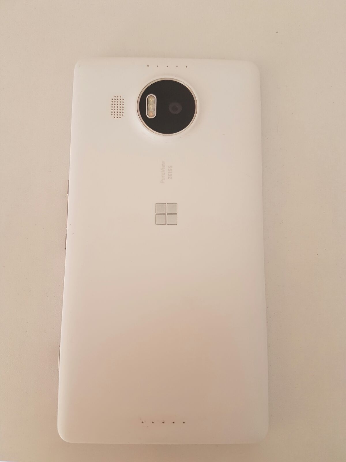 Microsoft Lumia 950 XL 