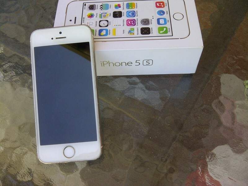 IPhone 5S gold